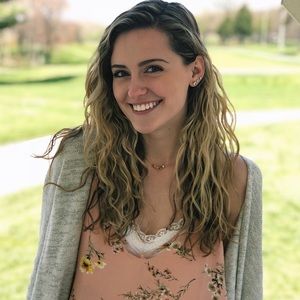 Meet your Posher, Kelly